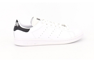 MILOT EE5818 STAN SMITH:BLANC/BLANC/NOIR/Cuir/Autre Matière/Autre Matière