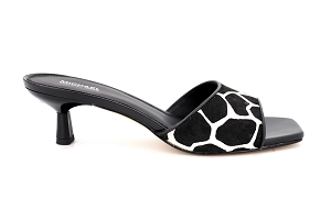 MICHAEL KORS AMAL KITTEN SANDAL<br>NOIR
