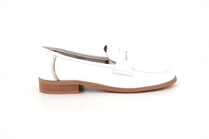 JB MARTIN KAYLA<br>BLANC