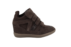 REQINS ISALINE<br>MARRON
