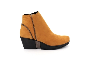 HIRICA CARLIE<br>MARRON