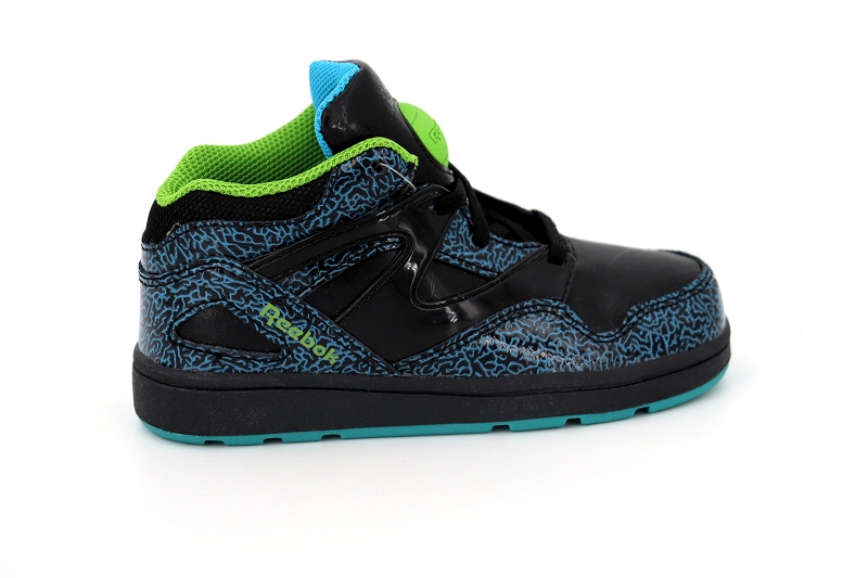 Reebok baskets v56138 versa pum omni lite noir