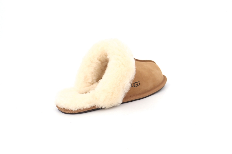 Ugg chaussons pantoufles scuffette marron6505901_4