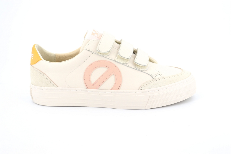 No name baskets strike straps beige