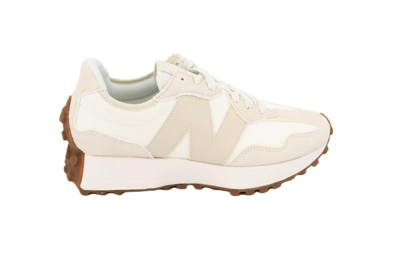 New balance baskets ws327 beige