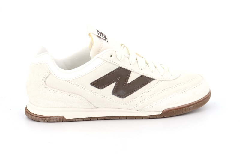 New balance baskets urc42 beige
