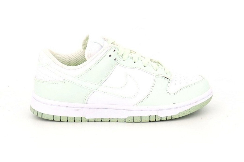 Nike baskets dunk low blanc