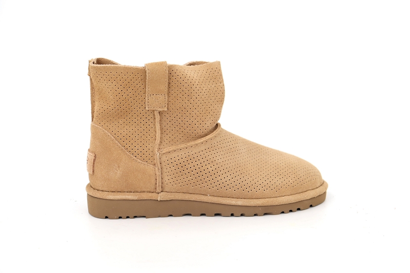 Ugg boots et bottines classic unlined mini perf beige