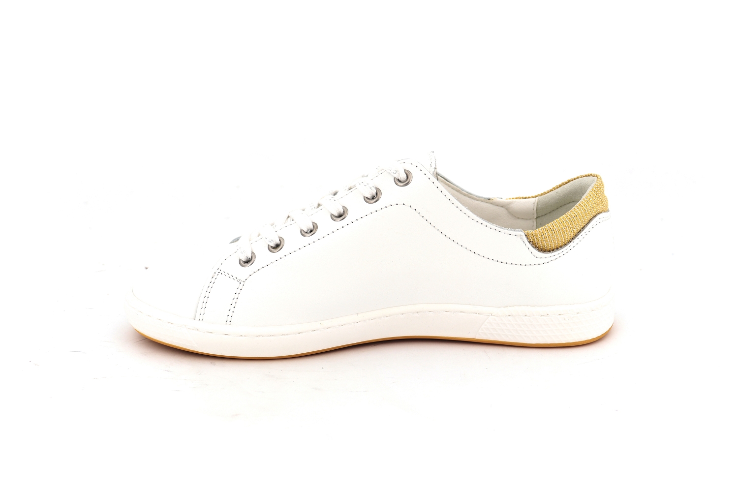 Pataugas on sale jayo blanche